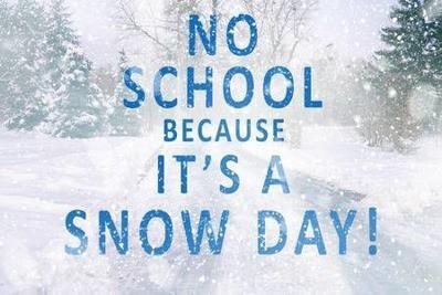 this is a picture of snow with the words, "No School Because it's a Snow Day!"